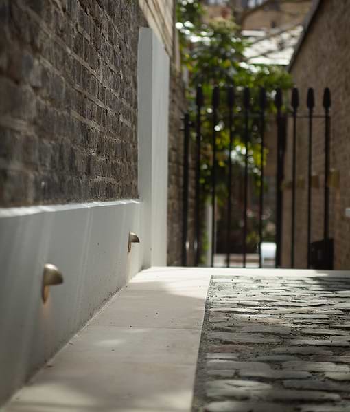 Windsor Sandstone Cobbles Reclaimed & Sawn