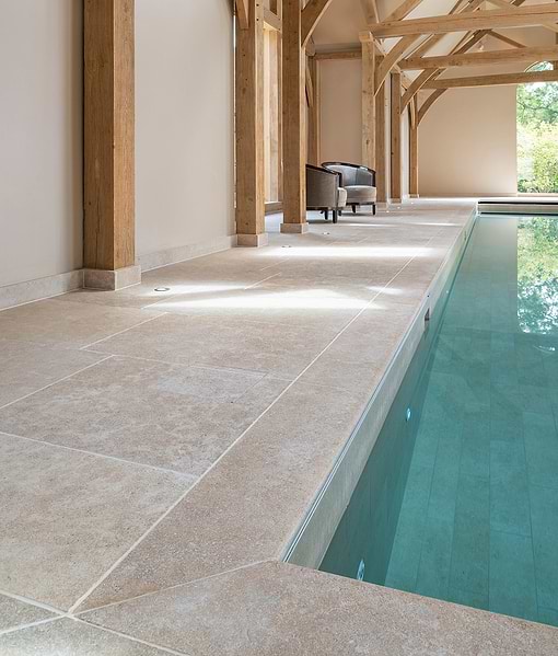 Wychwood Limestone Tumbled & Etched Finish