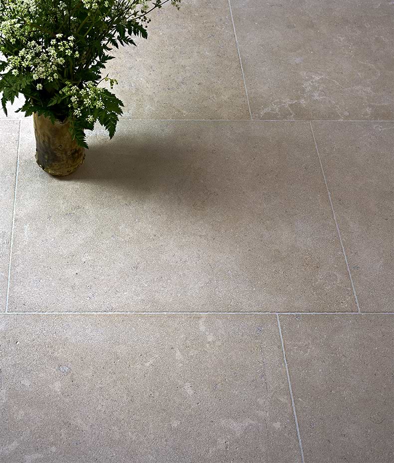 Wychwood Limestone Velvet Finish