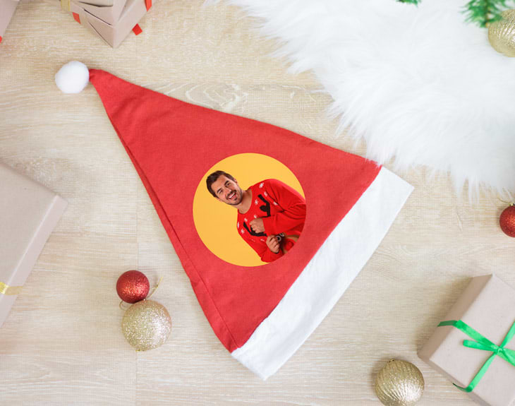 Giacca In Microfelpa Uomo Natale Con Slitta Babbo Natale E Testo Personalizzabile Ricamato