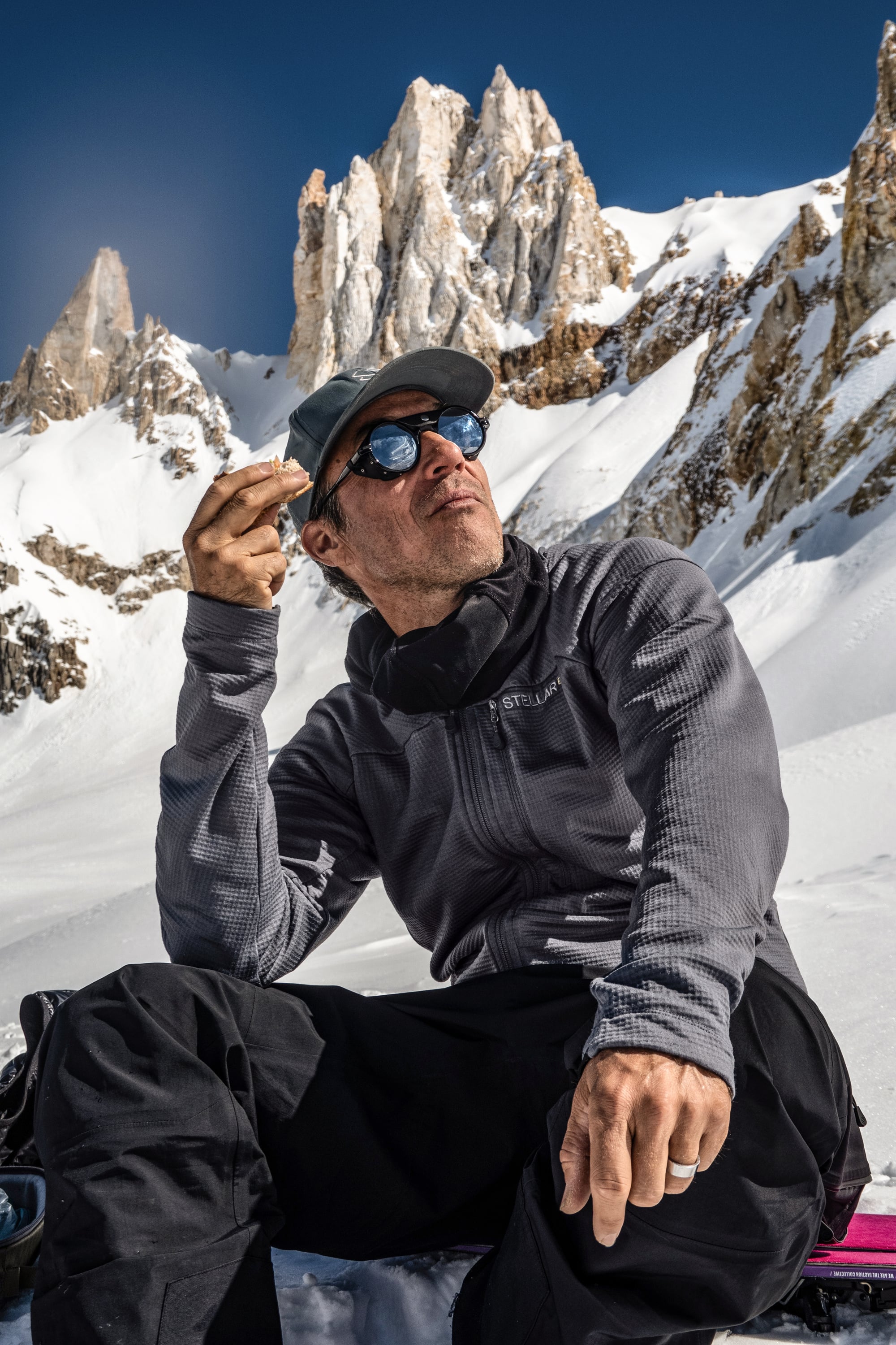 M Guide Grid Mid Hood