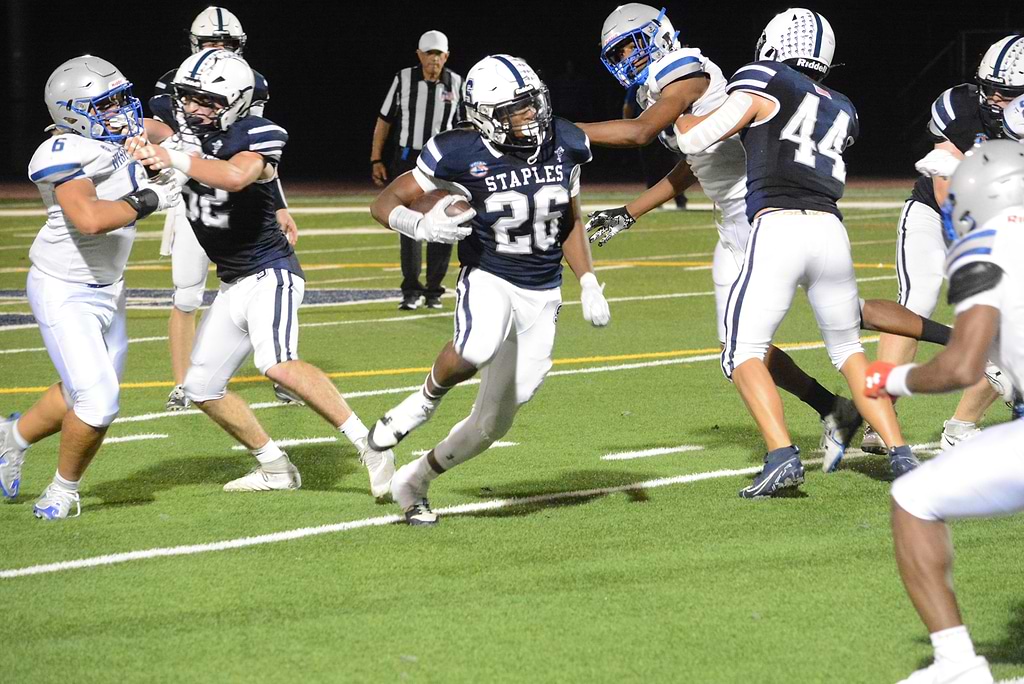 Wreckers beat West Haven with last-second field goal