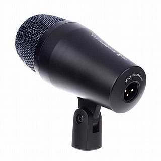 מיקרופון דינמי דגם E 902