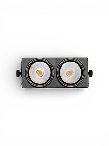 פנס בליינדר 2Light זוגי עם שני לדים לבן חם דגם COB X2 מבית