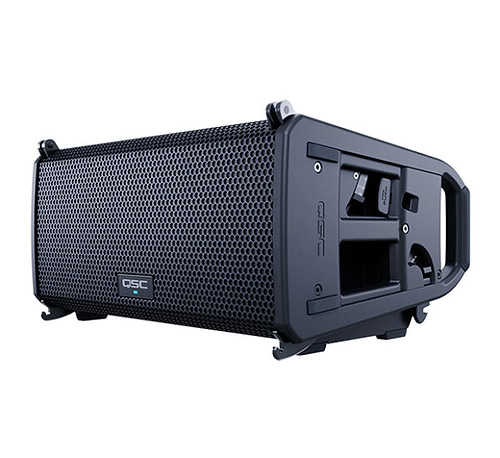 רמקול Line Array אקטיבי מסדרת L Class של QSC המספק עוצמה גבוהה, פיזור מדויק וקלות פריסה להופעות והתקנות מקצועיות דגם LA108 מבית 