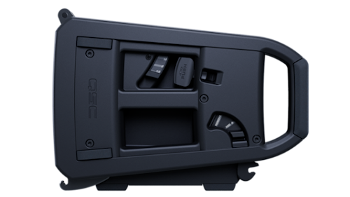 רמקול Line Array אקטיבי מסדרת L Class של QSC המספק עוצמה גבוהה, פיזור מדויק וקלות פריסה להופעות והתקנות מקצועיות דגם LA108 מבית 