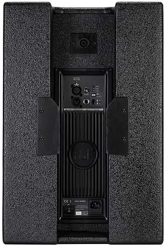 מערכת ליין אריי קומפקטית מוגברת EVOX 5 של RCF 