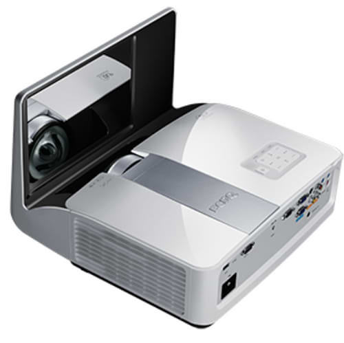 מקרן למרחק קצר במיוחד MX842UST של BenQ
