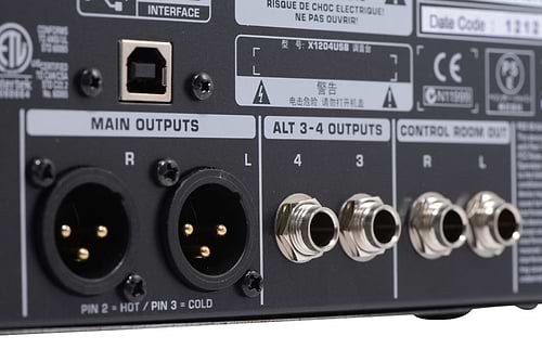 מיקסר קומפקטי Xenyx X1204USB של Behringer