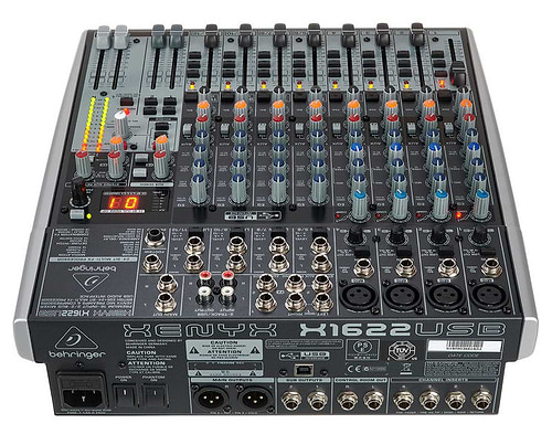 מיקסר קומפקטי Xenyx X1622USB של Behringer