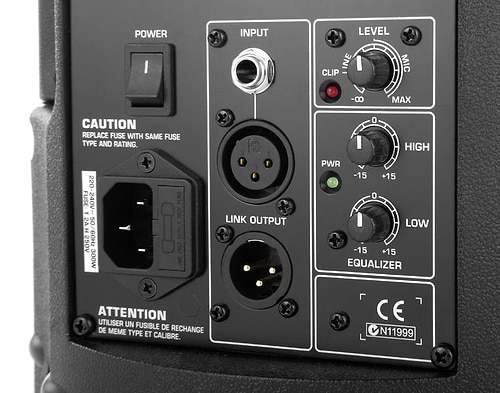 רמקול מוגבר מקצועי B210D של Behringer