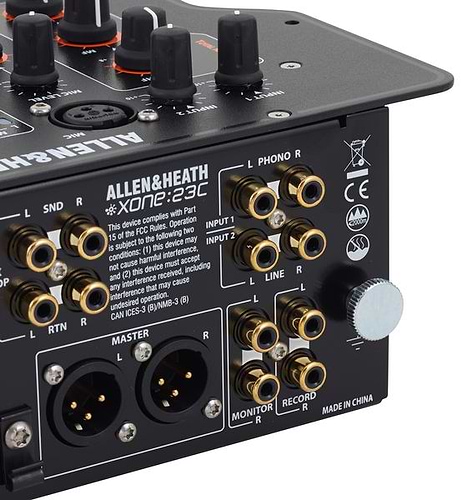 מיקסר DJ מקצועי Xone23C של Allen & Heath