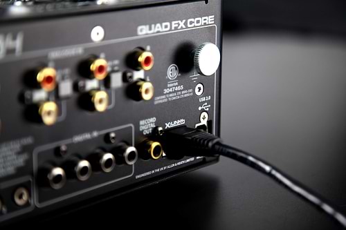 מיקסר DJ מקצועי XoneDB4 של Allen & Heath