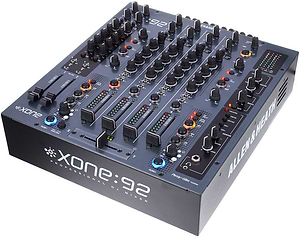 מיקסר DJ מקצועי Xone92 של Allen & Heath