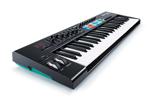 Launchkey MK2 61 מקלדת שליטה מקצועית מבית Novation