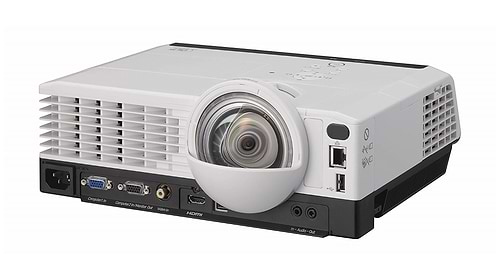 PJ WX4241N מקרן מקצועי להקרנה מטווח קצר 3300lumens מבית RIOCH