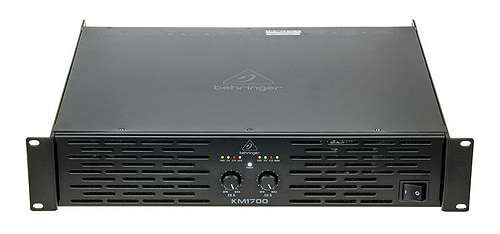 מגבר עוצמתי KM1700 עם תגובה לינארית של Behringer