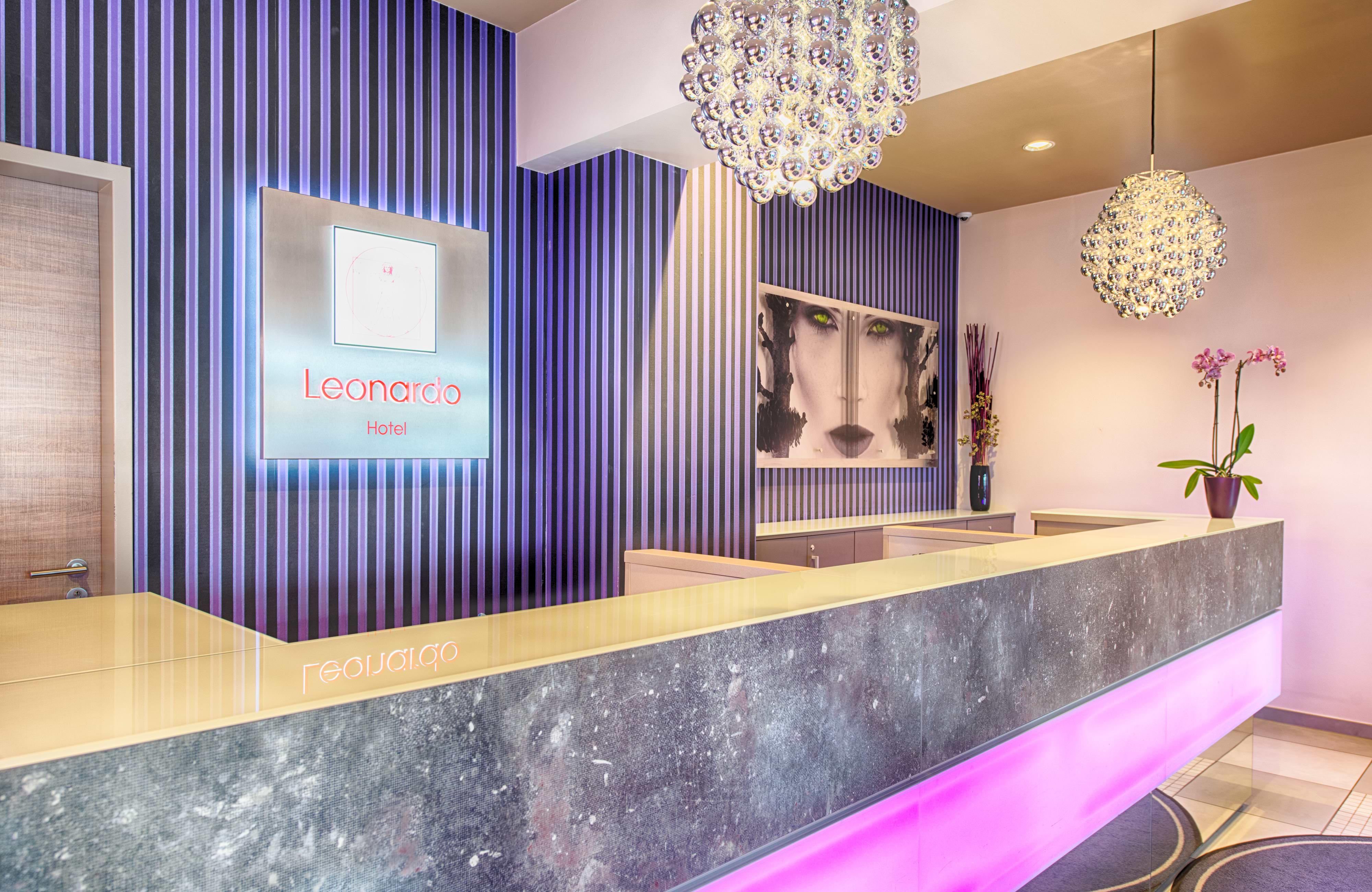 Leonardo Hotel Munich City Olympiapark - Recepción