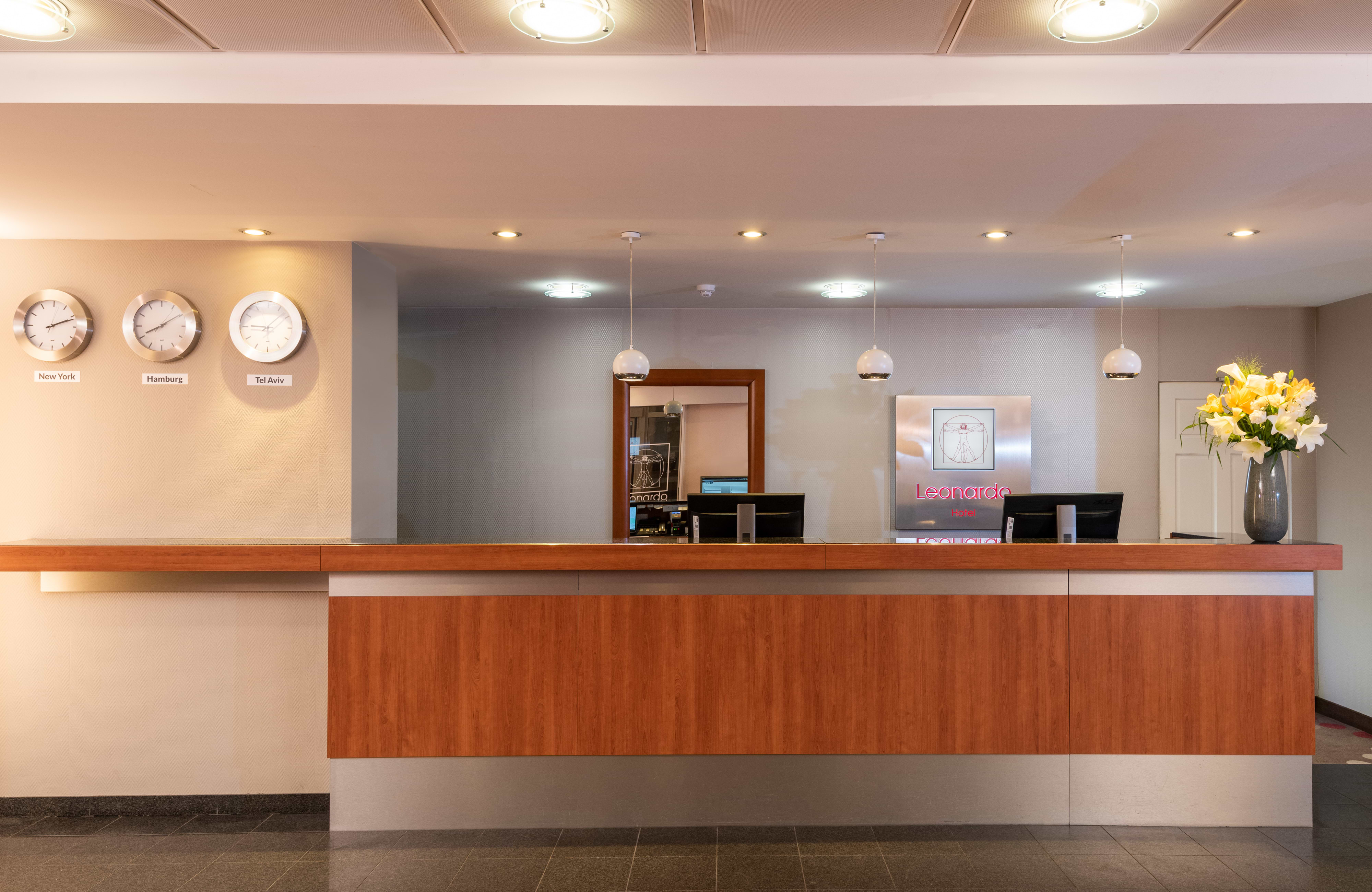Leonardo Hotel Hamburg City Nord - Recepción