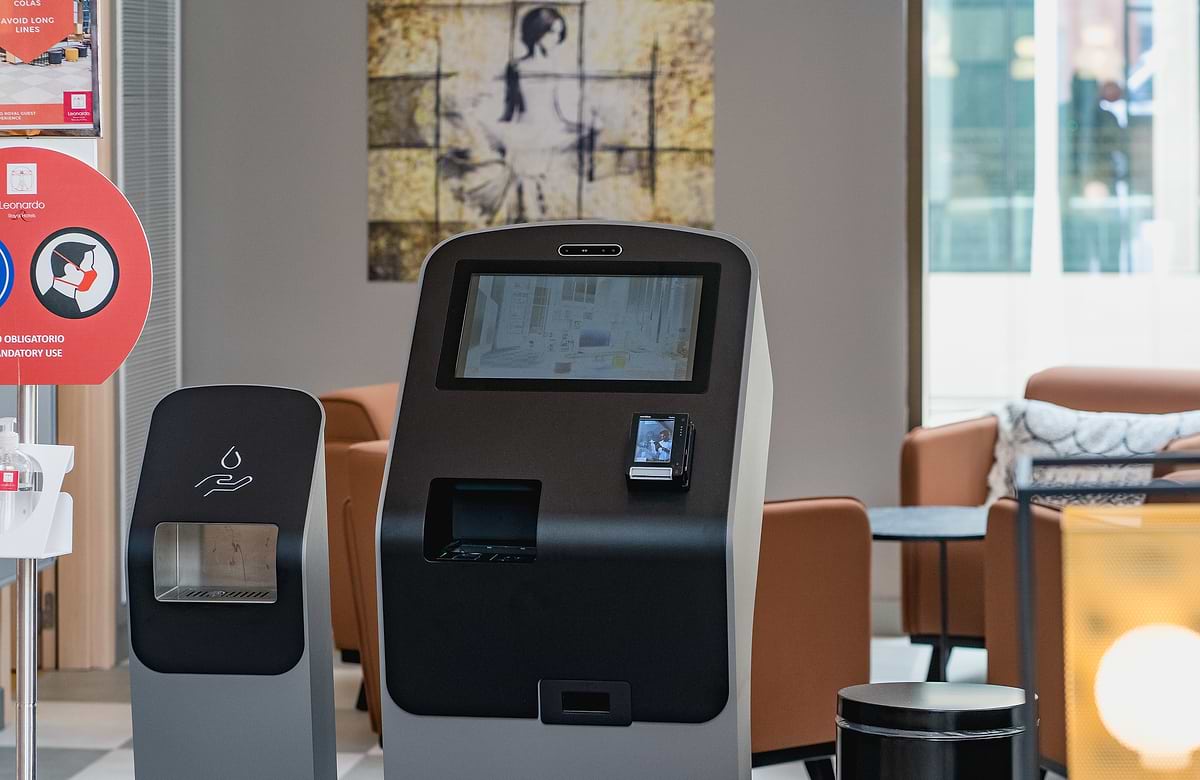 Leonardo Royal Hotel Barcelona Fira - Front Office