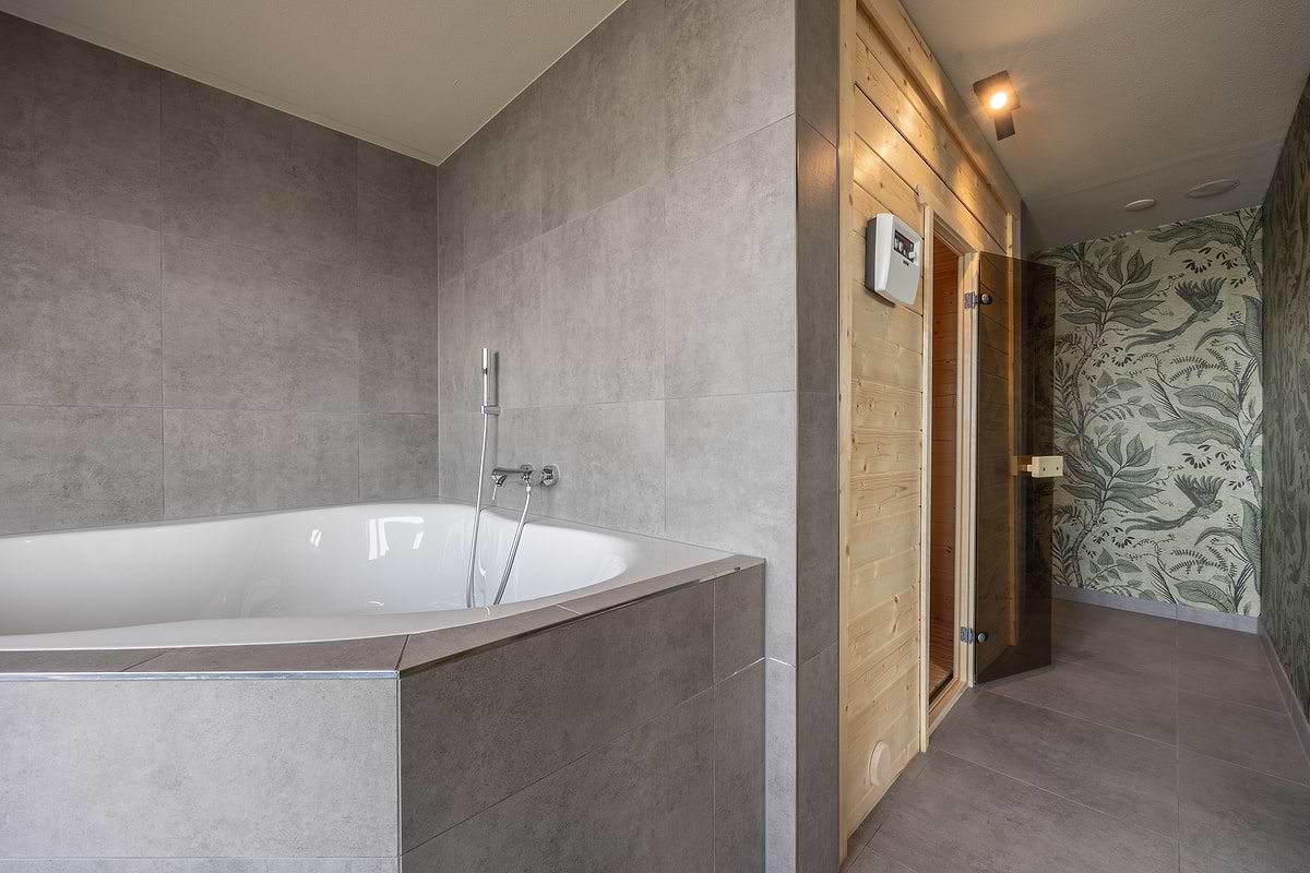 Leonardo Hotel IJmuiden Seaport Beach - Wellness Suite
