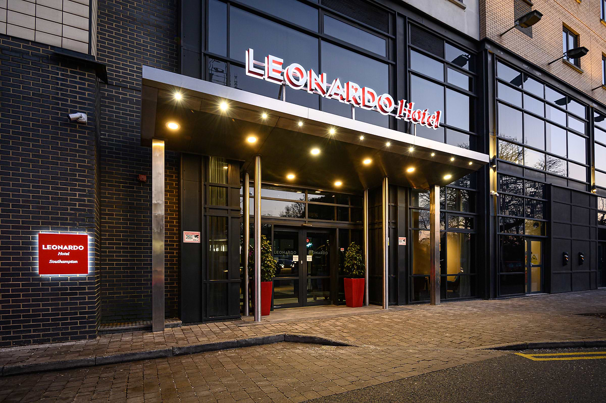 Leonardo Hotel Southampton - Esterno