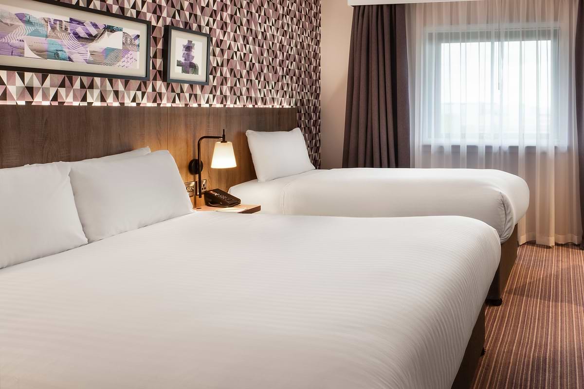 Leonardo Hotel London Heathrow Airport - Camera tripla standard