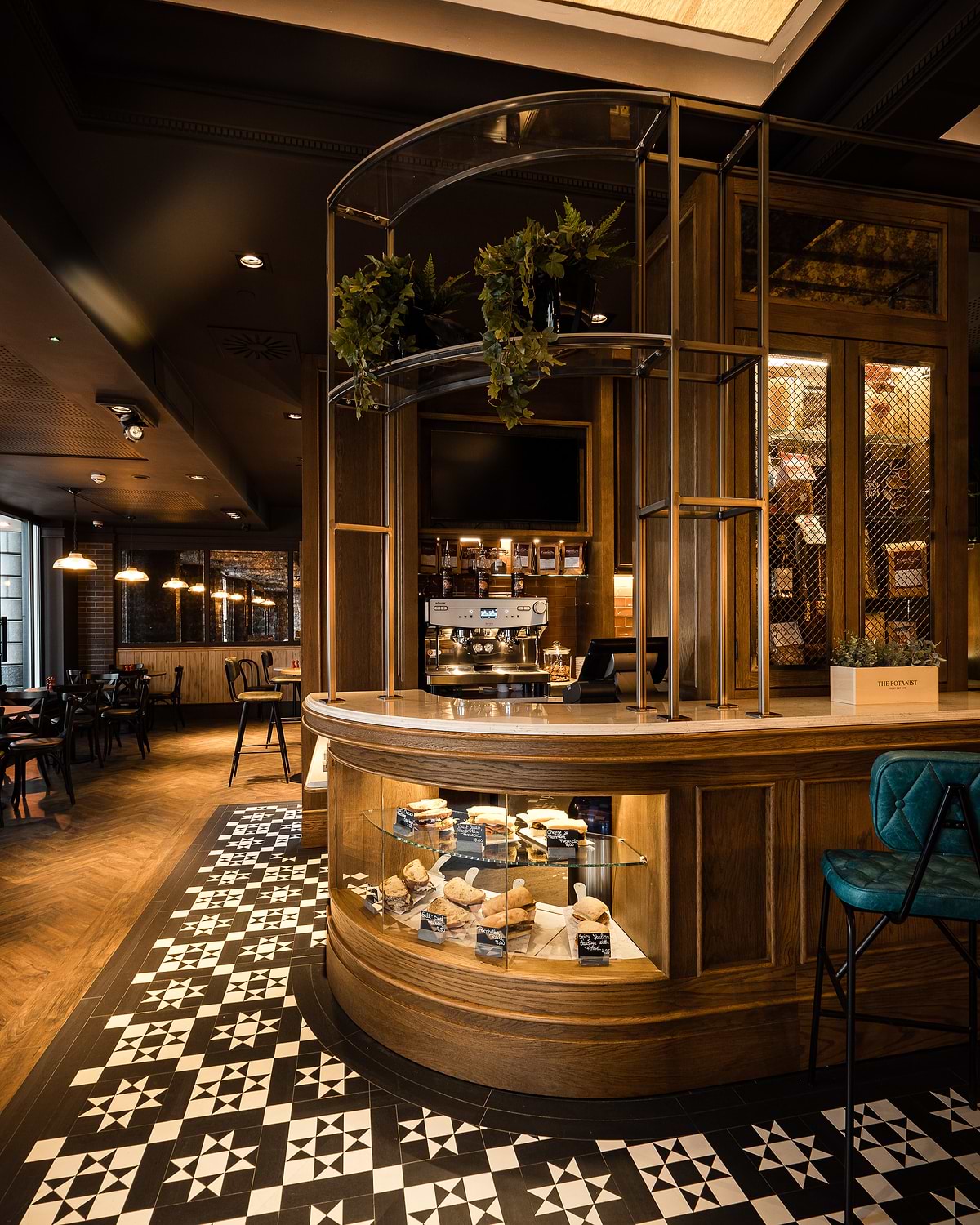 Leonardo Royal London City - Bar
