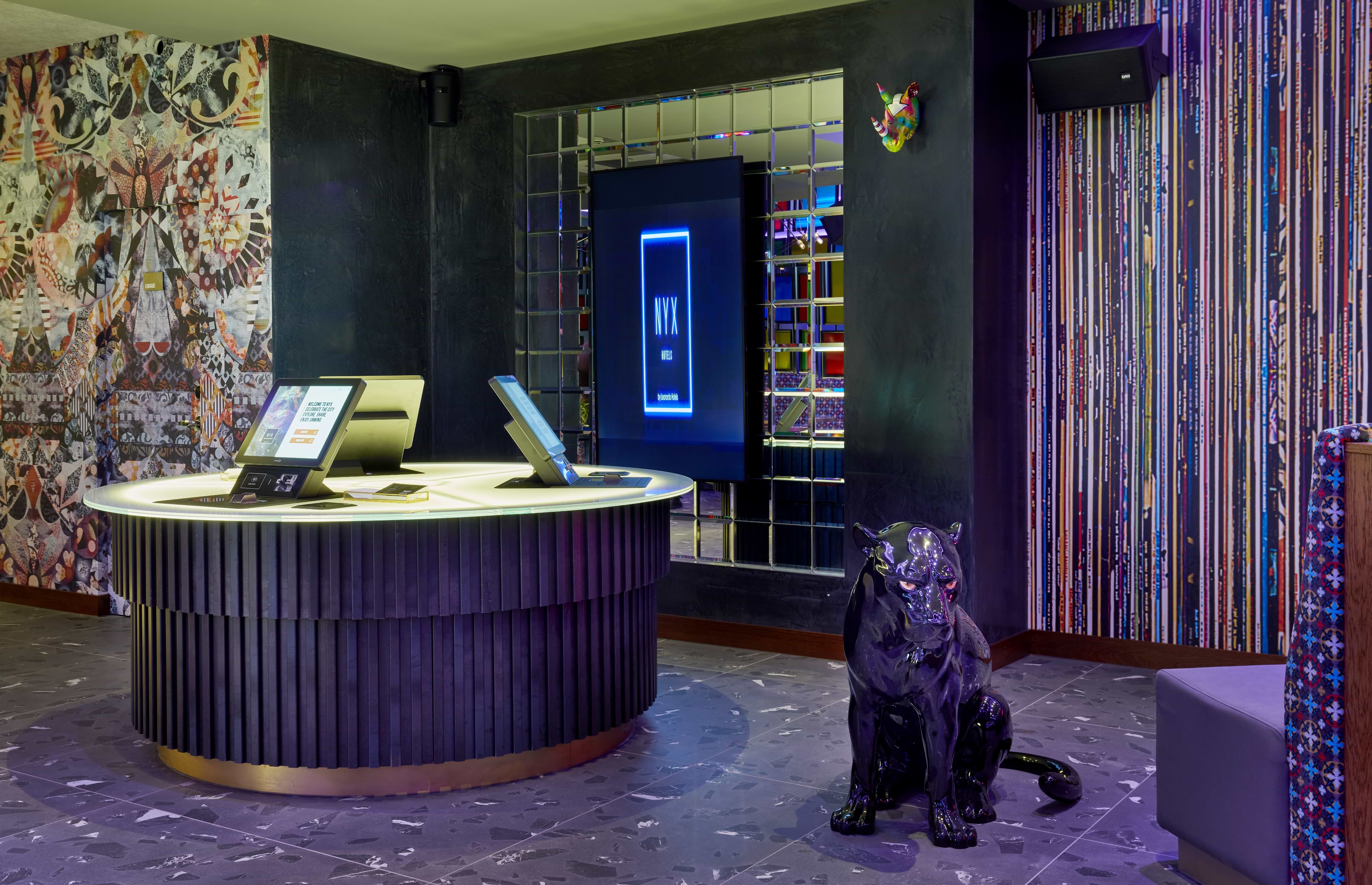 NYX Hotel London Holborn - Lobby