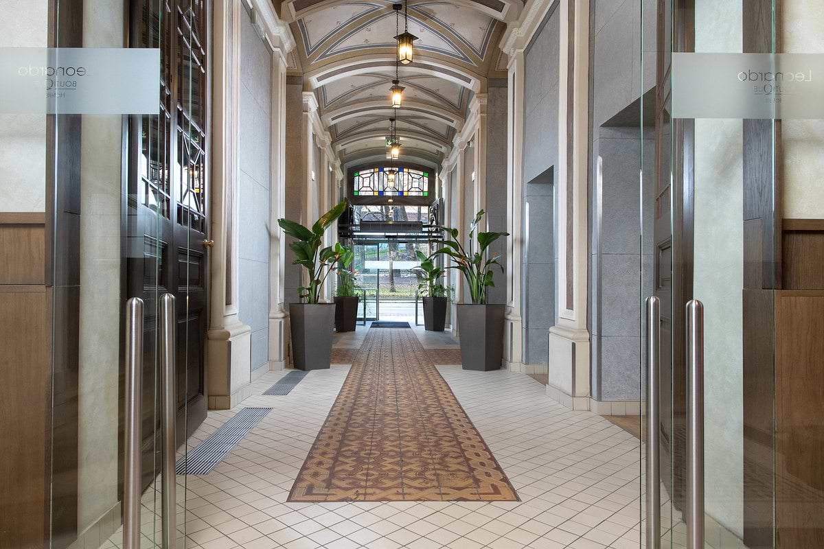 Leonardo Boutique Hotel Krakow Old Town - Eingang zum Hotel