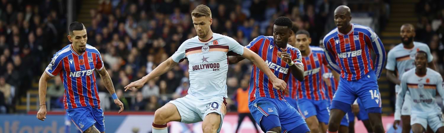 Crystal Palace en partido contra equipo, Brentford, Premier League