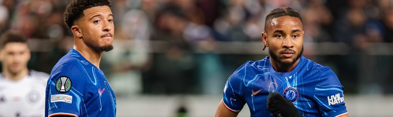 Jugadores del CHelsea uniforme 2025