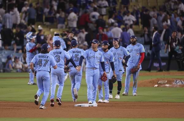 Toronto Blue Jays ALineación pasado juego MLB 29 oct 2025