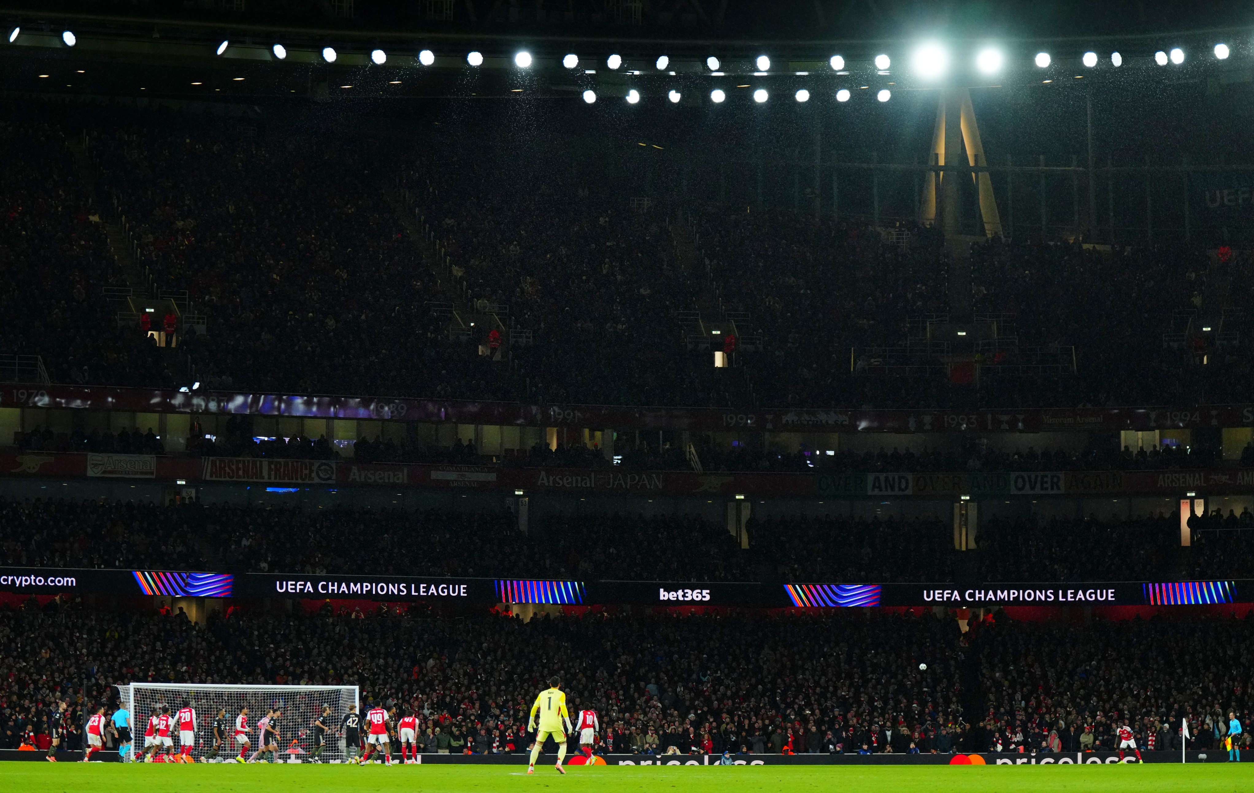 Arsenal vs Bayer Leverkusen octavos champions 2026