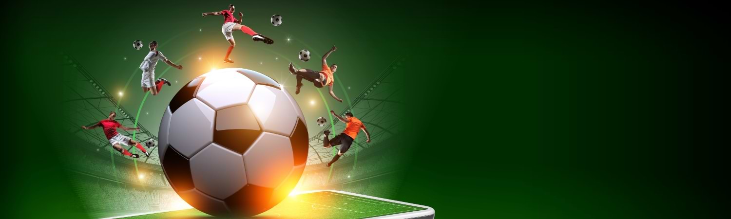 Si alguna vez viendo un partido de fútbol pensaste “ese cambio lo hubiera hecho yo”, este es tu momento. Con Codere Fantasy pasas de hincha a DT: armas la nómina, eliges la táctica, fichas figuras y nombras al capitán que puede marcar la diferencia en puntos. La dinámica es clara y emocionante: tus jugadores suman según lo que hacen en la cancha real. Cada gol, asistencia o atajada cuenta… y te acerca a los premios. Aquí no se trata solo de opinar, sino de demostrar que sabes de fútbol. Descubre cómo funciona Fantasy Football y empieza a dirigir tu equipo en cuestión de segundos. ¿Qué hace especial este Fantasy? • Tienes emoción en tiempo real Lo que pasa en el partido se refleja al instante en tu marcador. Cada jugada importa. • Cartas especiales para cambiar el juego Desde transferencias ilimitadas hasta capitanes con puntos triplicados. La estrategia también gana partidos. • Torneos para todos los gustos Gratis, privados con amigos o abiertos para medirte con miles de jugadores. Tú eliges el reto. • Premios garantizados Porque acá no todo queda en el “casi”. Jugar bien también paga. Juega a tu manera ¿Prefieres un reto exprés de un solo día o una temporada completa donde los fichajes y la lectura de partidos lo son todo? En Fantasy Football de Codere hay un formato que se ajusta a tu estilo. Arma tu equipo, toma decisiones clave y vive el fútbol desde otro ángulo. Porque cuando el balón rueda, el entrenador eres tú. Conoce la guía completa, aquí