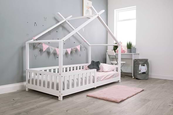 Flair White Wooden Scout Tree Single Bed with Rails
