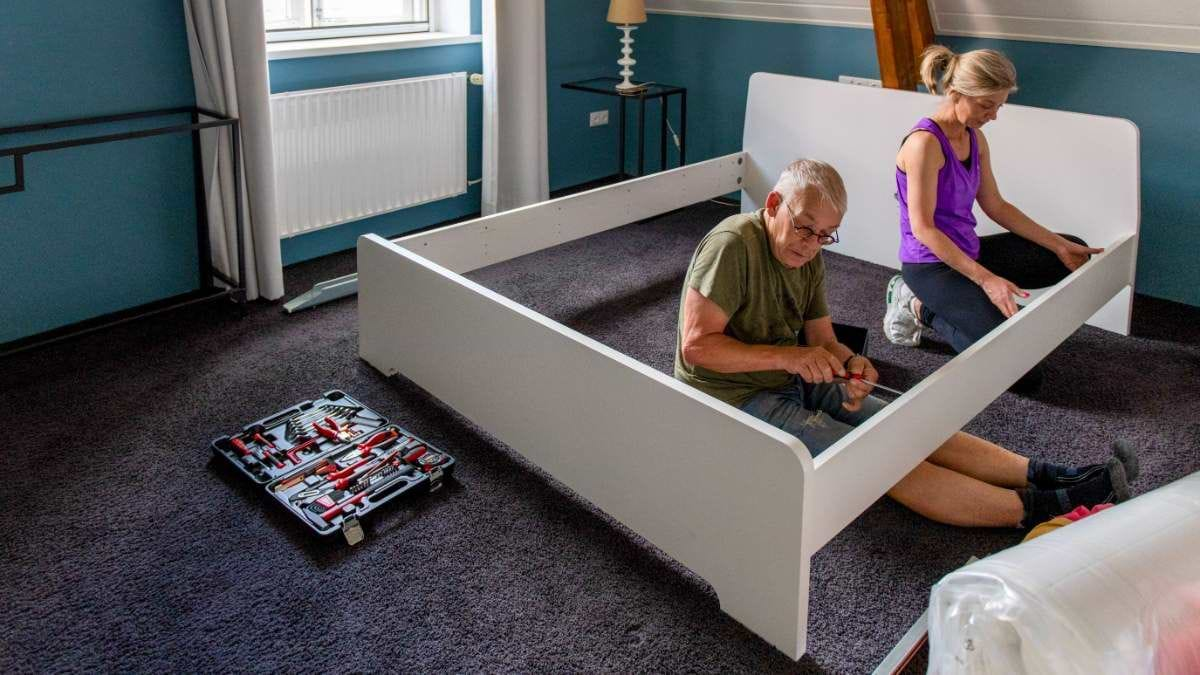 hwo to build an ottoman bed