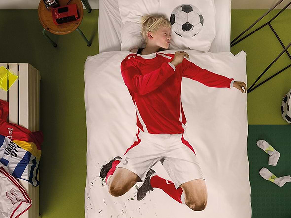 Snurk Childrens Football Duvet Bedding Set in Red