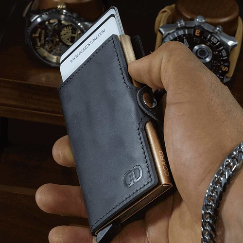 סט צמיד לגבר וארנק חכם - DCARD Leather וצמיד סטיל במהדורה מוגבלת
