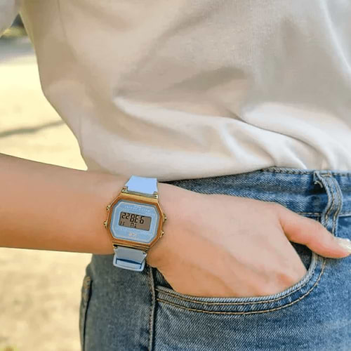 שעון יד דיגטלי לאישה - 022058- ICE digit retro -Tranquil blue- small 