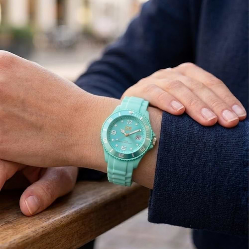 שעון יד לנשים אייס ווטש – Ice-Watch ICE Forever Small 026271