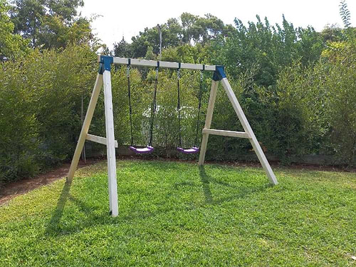 נדנדת עץ איכותית זוגית לילדים דגם חגית