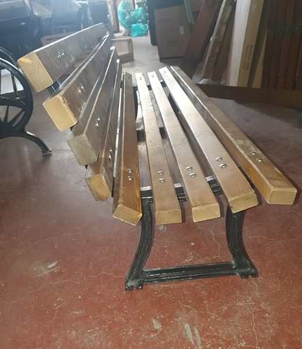 ספסל גינה לשימוש חוץ / פנים דגם בורדו רוחב 1.80ס''מ