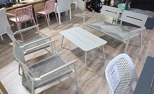 סט גינה סטון – אלגנטי ונוח לחצר או למרפסת