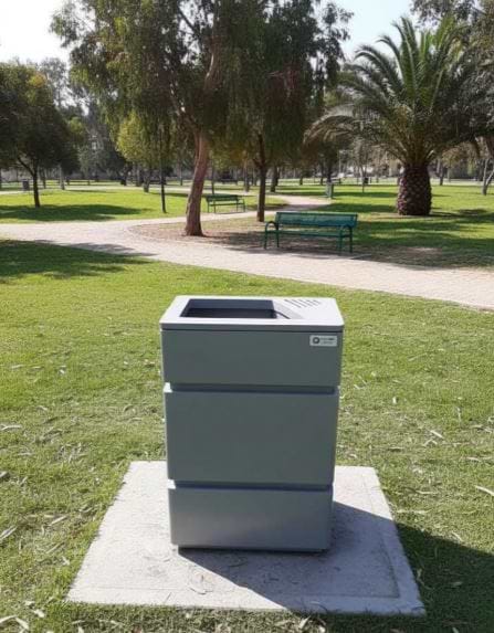 פח אשפה לשימוש ציבורי דגם אלון 