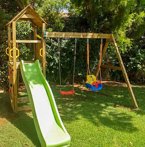 מתקן שעשועים לילדים דגם 