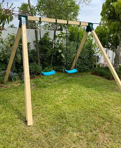 נדנדת עץ איכותית זוגית לילדים דגם חגית