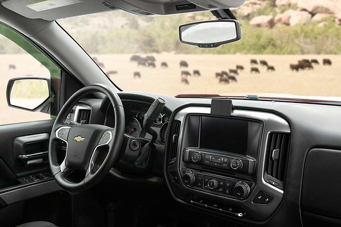ProClip Chevrolet Silverado Center Dash Mount with Scosche Mount