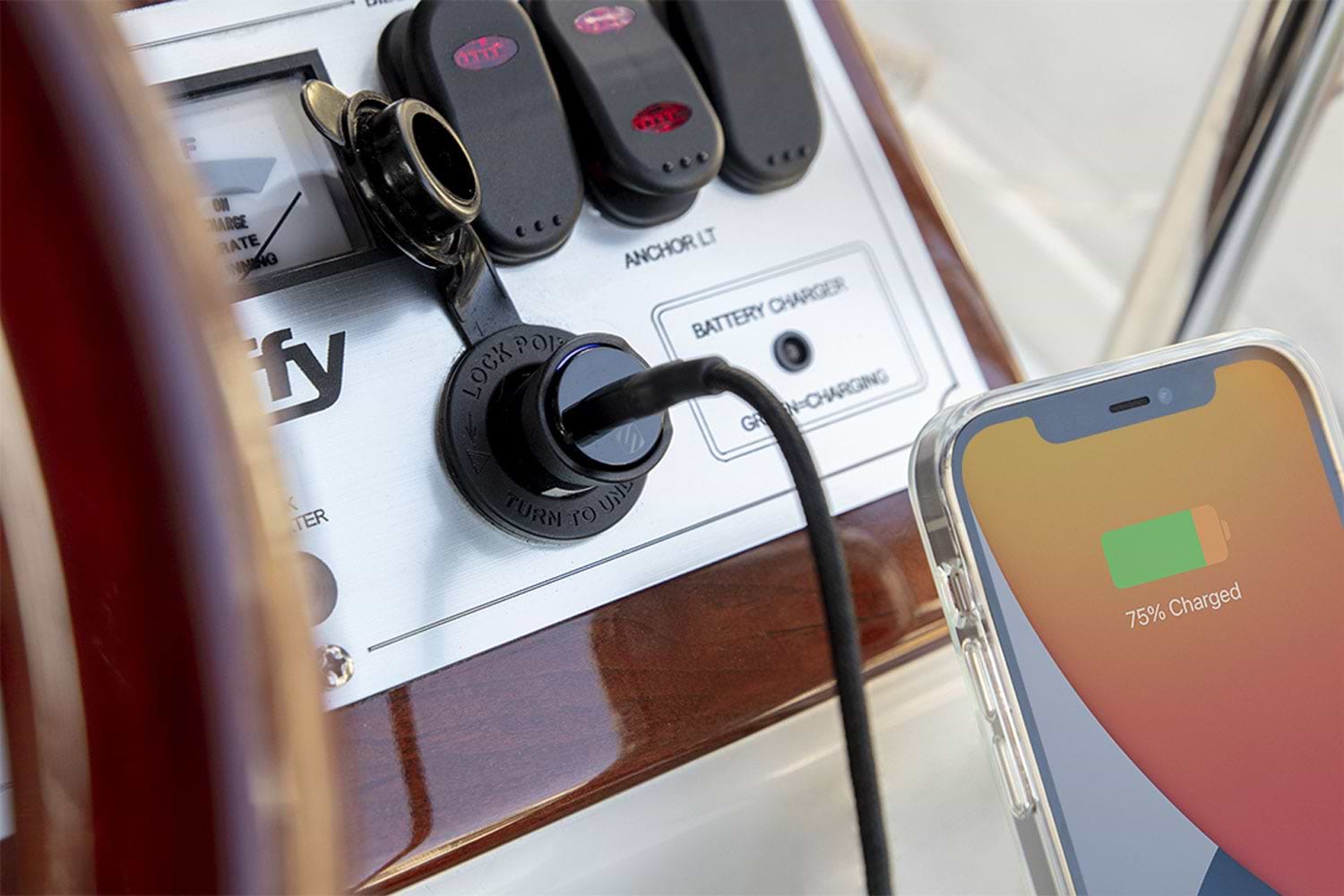 iphone charging via Scosche power delivery charger plugged into boat socket