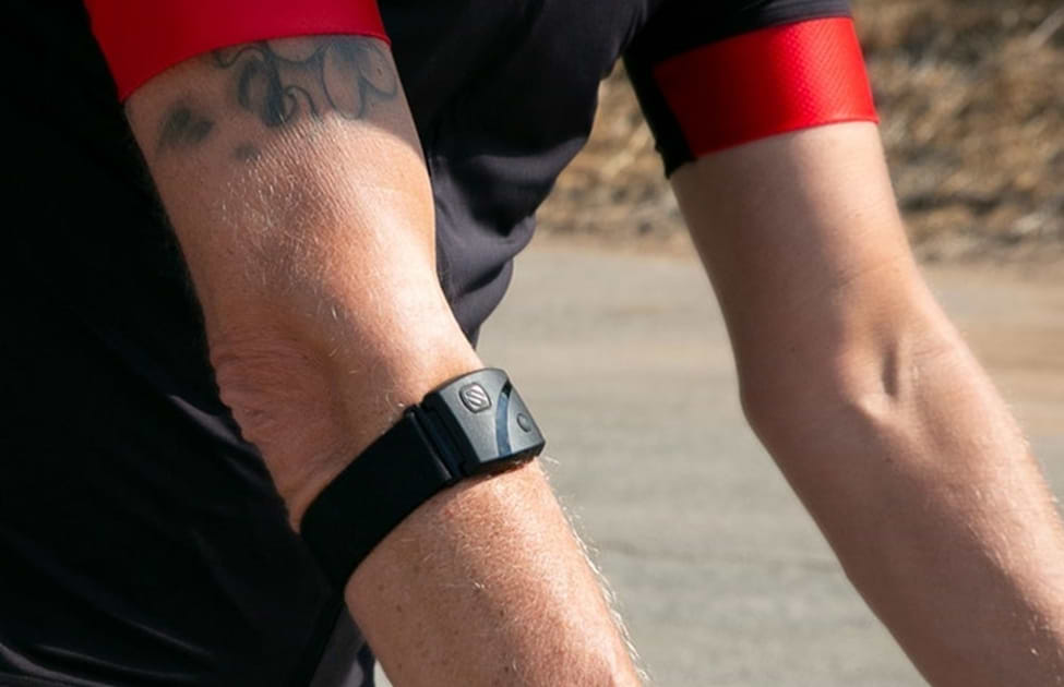 waterproof armband with heart rate monitor man wearing waterproof armband with heart rate monitor